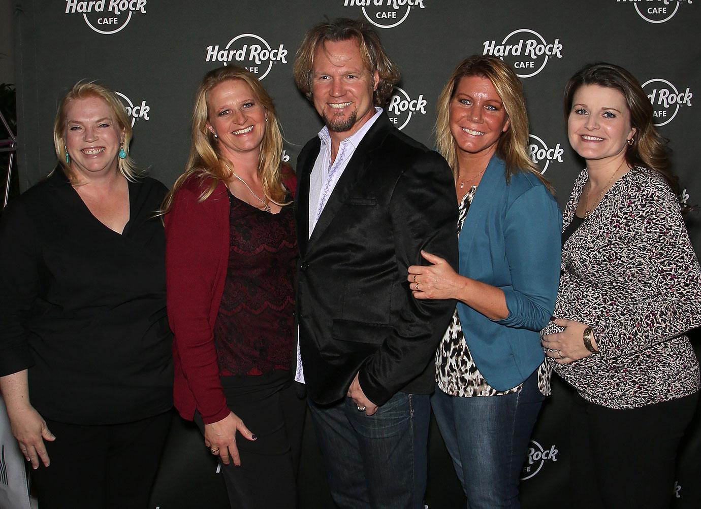 Kody Brown sister wives Janelle Sells Home Less Than Asking Price