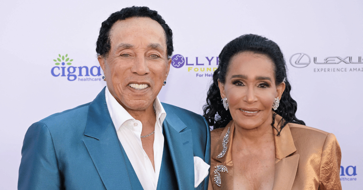 Photo of Smokey and Frances Robinson