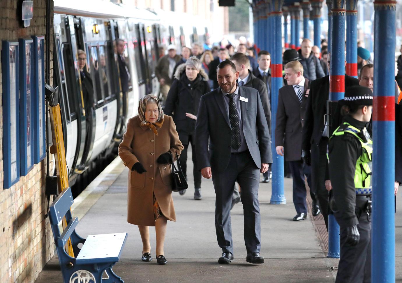 queen Elizabeth train public transit royal