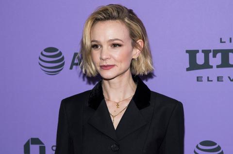 //CareyMulliganNonDrivingCelebsShutterStock