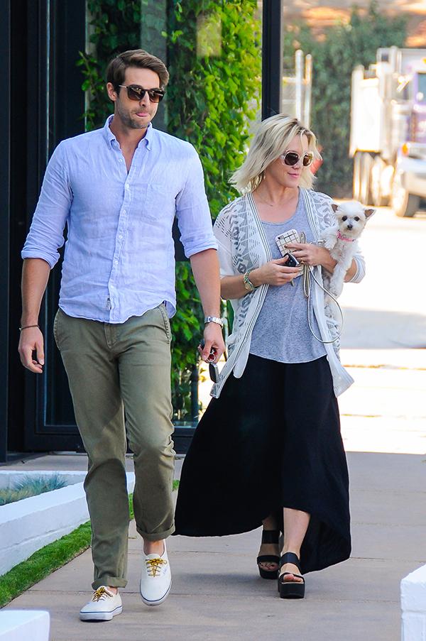 //jennie garth wedding dave abrams