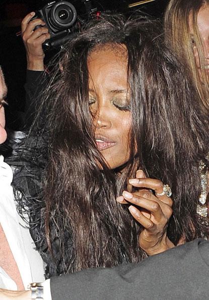 //naomi campbell drunk