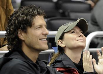 //shania_twain_wedfb