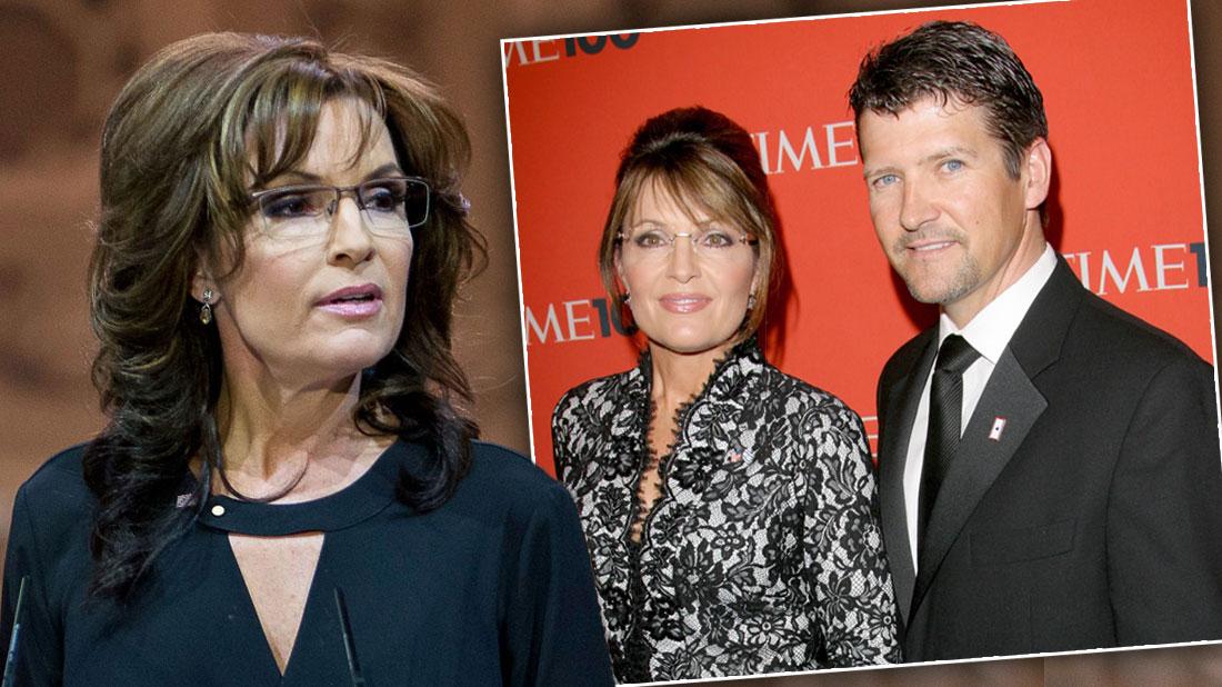 Sarah Palin Learned Husband Todd Was Divorcing Her Through Email