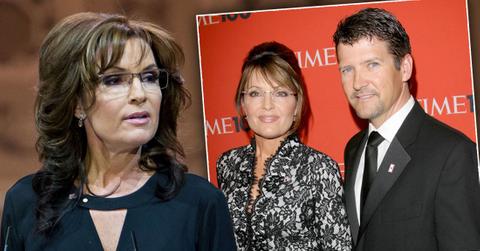 Sarah Palin Learned Husband Todd Was Divorcing Her Through Email
