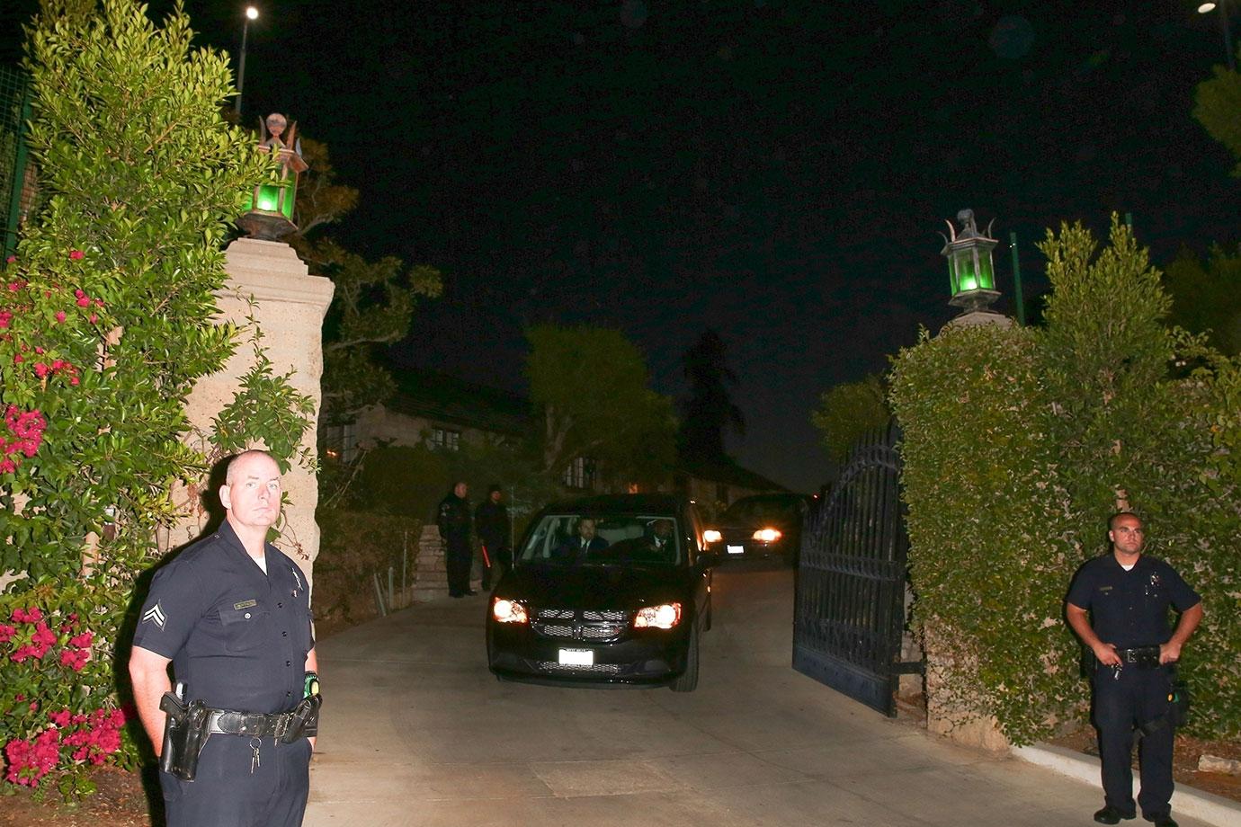 Hugh Hefner Driven Off Playboy Mansion In Hearse After Death