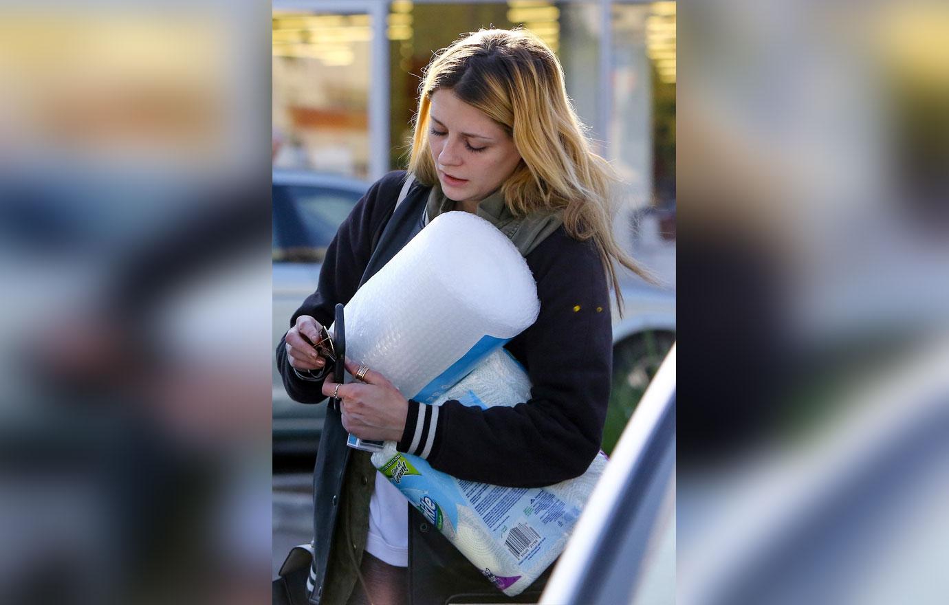 //mischa barton hospitalized wine first sighting