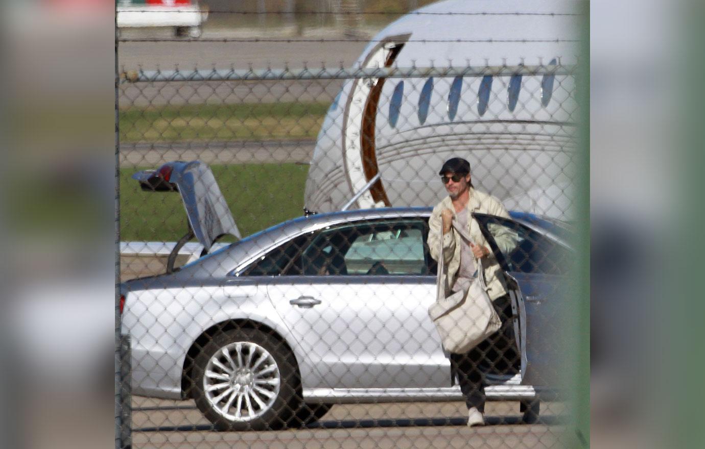 Brad Pitt hugging his parents in Missouri