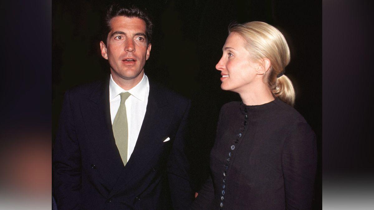Photo of John F. Kennedy Jr. and Carolyn Bessette