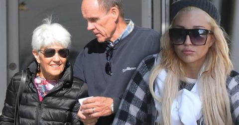 //amanda bynes and parents