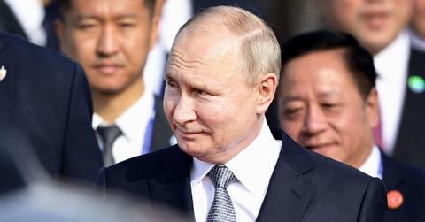 vladimir putin body double reprimand two hours after embarrass mistake