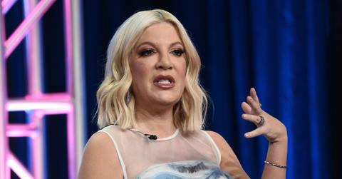 Tori’s Fail! 5th Talk Show In Spelling’s Tour Canceled, Tickets ‘Didn’t Sell Very Well’