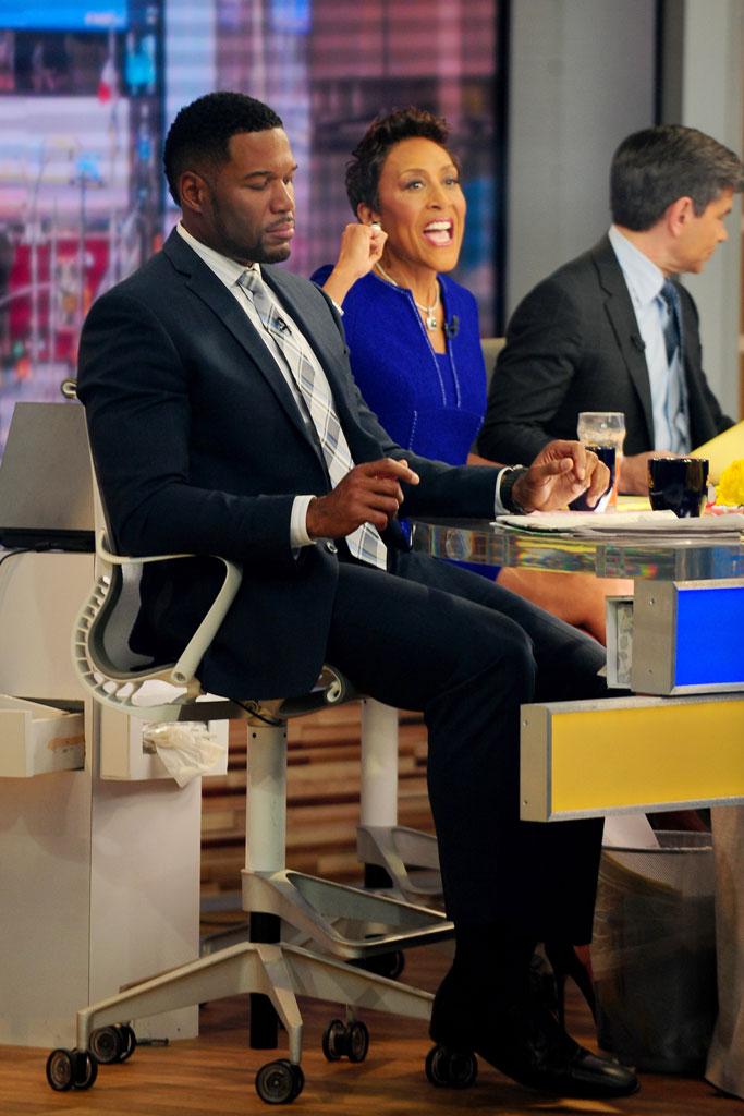 //michael strahan leaves live hosts good morning america