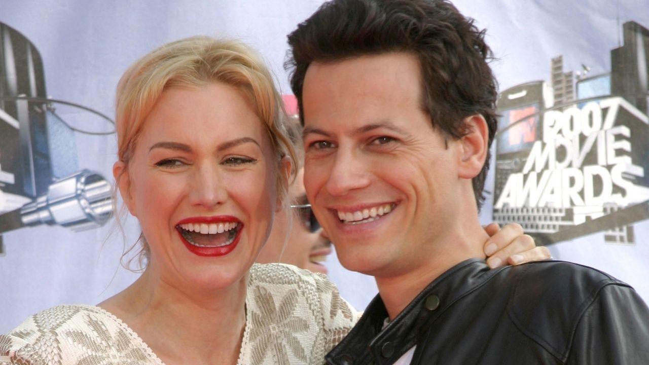 Photo of Alice Evans and Ioan Gruffudd