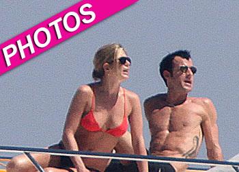 //jennifer aniston jubaa