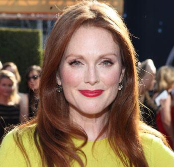 //julianne moore