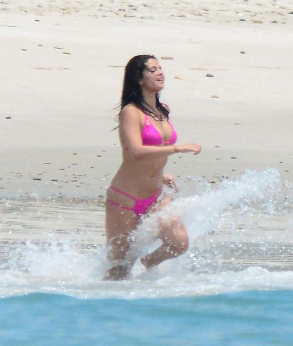 Selena Gomez​ Bikini Photos Mexico