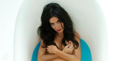 //adriana_de_moura_tub_tight