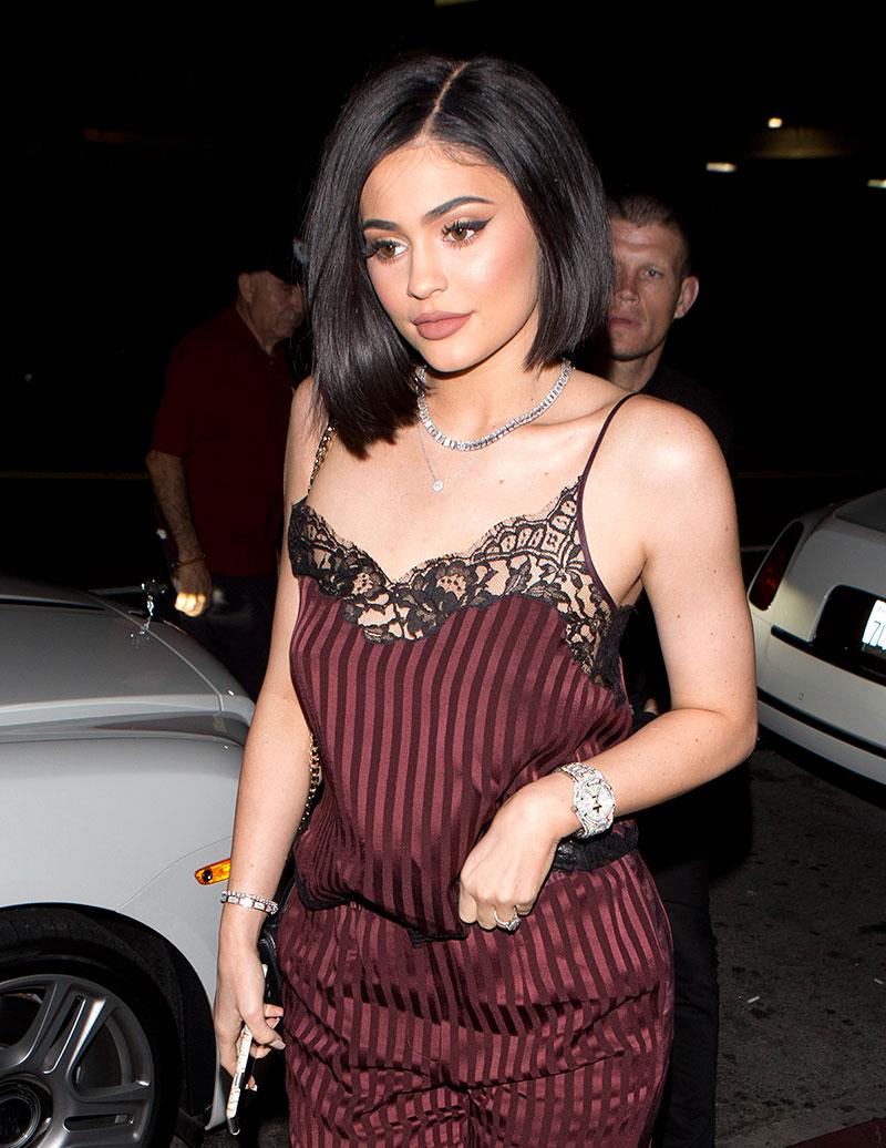 //Kylie Jenner Boob Job Breast Augmentation