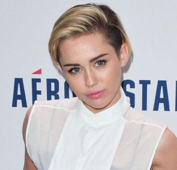 //miley cyrus