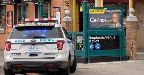 brooklyn subway shooting nypd manhunt suspect