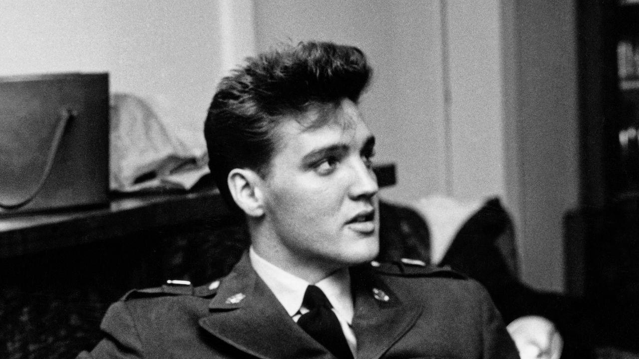 picture of elvis presley