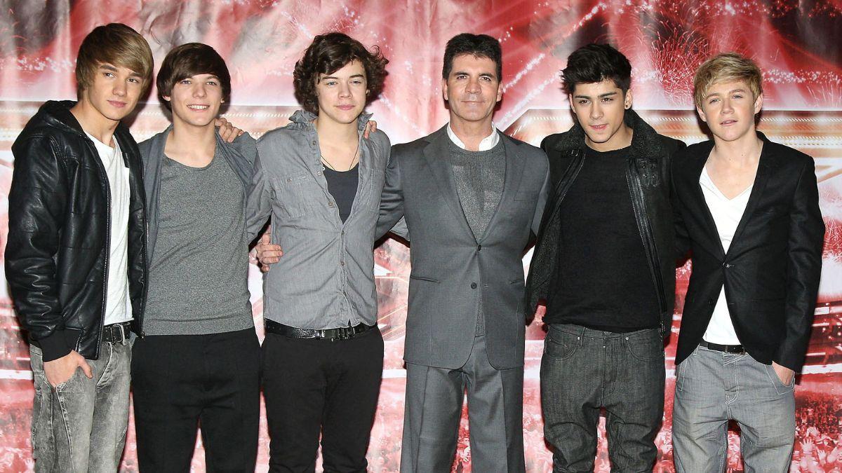 picture of Simon Cowell and One Direction