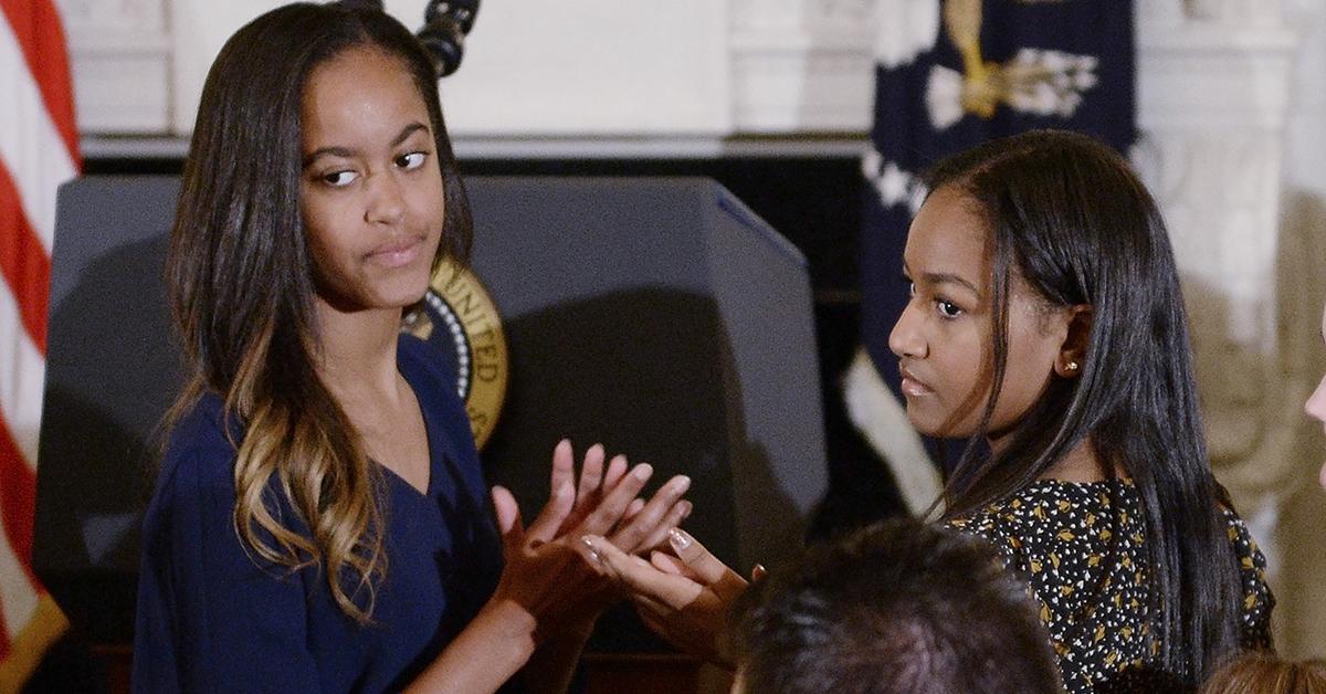 Ex Prez Barack Obamas Daughters Malia 24 And Sasha 21 Bumping