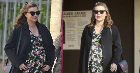Miranda Kerr Pregnant Baby Bump