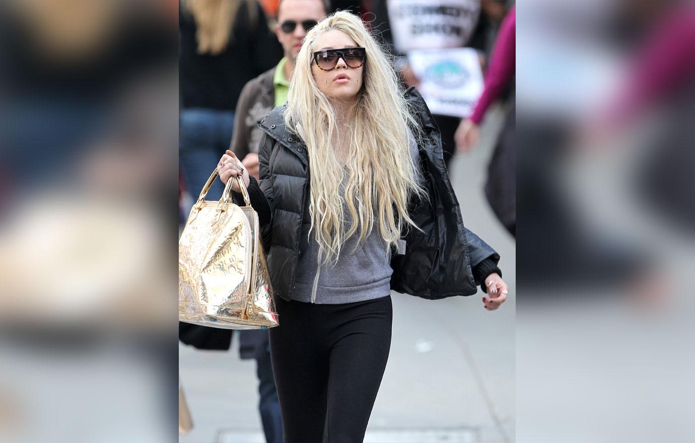 //amanda bynes relapse mental illness