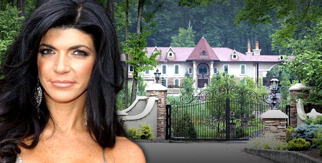 //teresa giudice forced sell mansion bank account empty wide