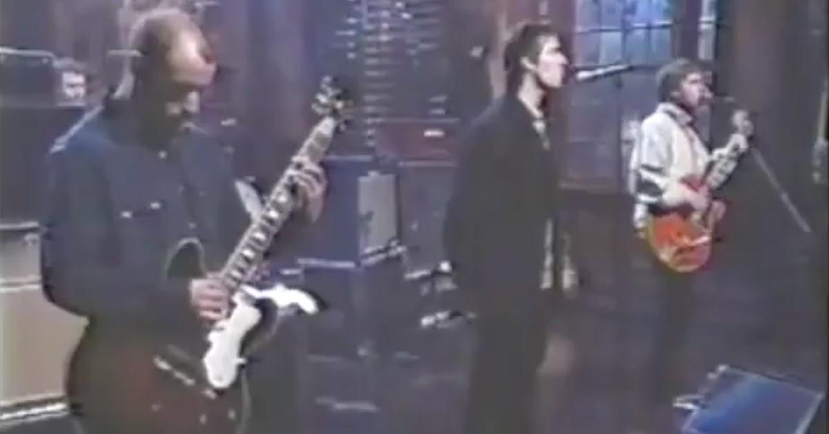 WATCH: Footage of Matthew Perry Joining Hellraising ’90s Band Oasis on ...