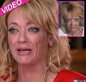That 70’s Show Star Lisa Robin Kelly Denies Domestic Violence, Says Mug ...