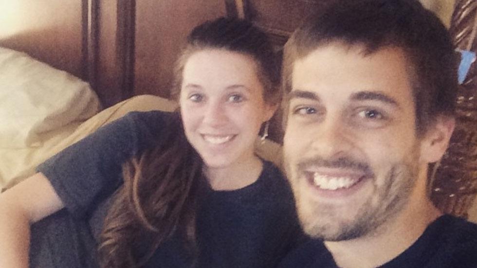 First Look At Jill Duggar & Derick Dillard At Home After Having Baby