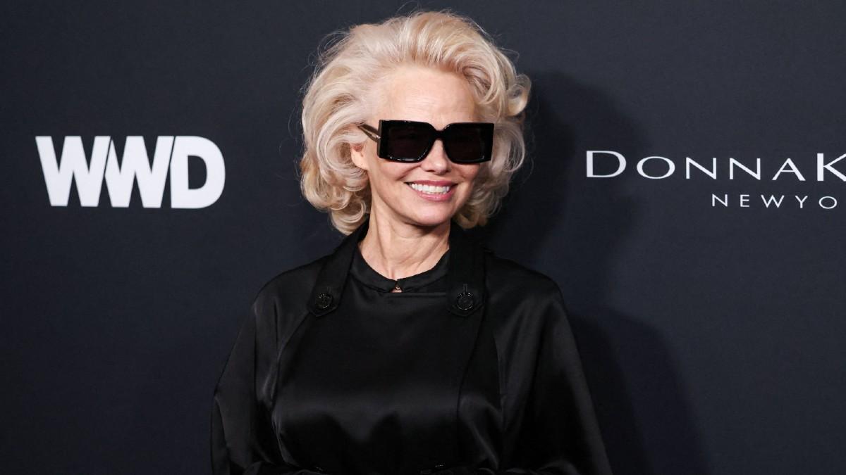 Photo of Pamela Anderson