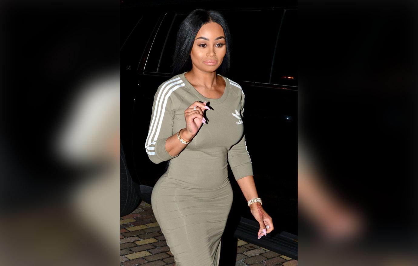 //Blac Chyna Plastic Surgery Butt Deformed Miami