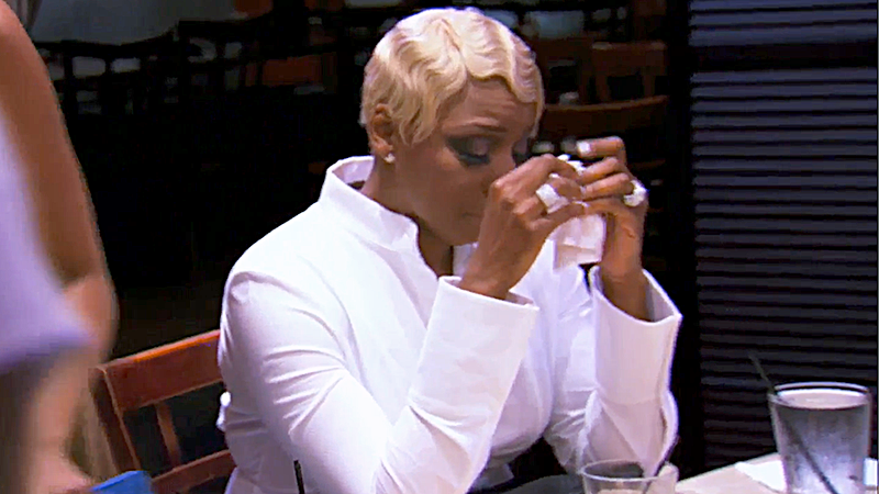 NeNe Leakes Breaks Down In Tears! Watch Her Emotional Meltdown