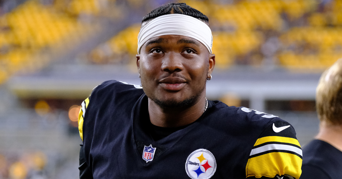 Pittsburgh Steelers Sign QB Dwayne Haskins 