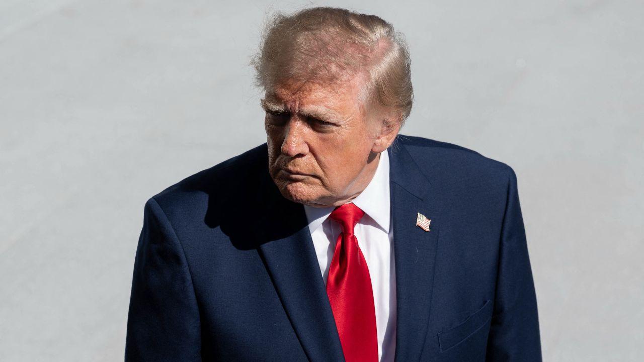 image of Donald Trump praised Jon Husted's jawline while addressing a crowd in Kentucky.