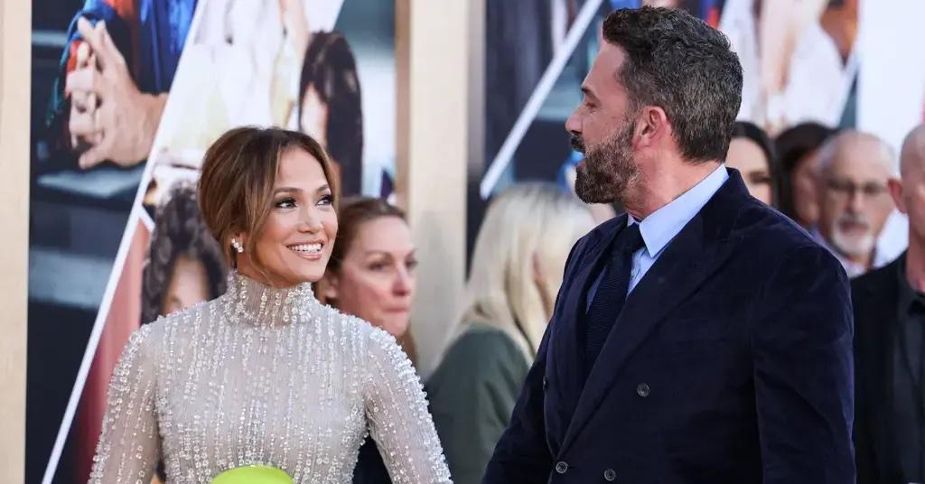 jennifer lopez and ben affleck split rumors havent been photographed together  weeks