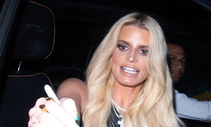 jessica simpson lawyering up to destroy eric johnson