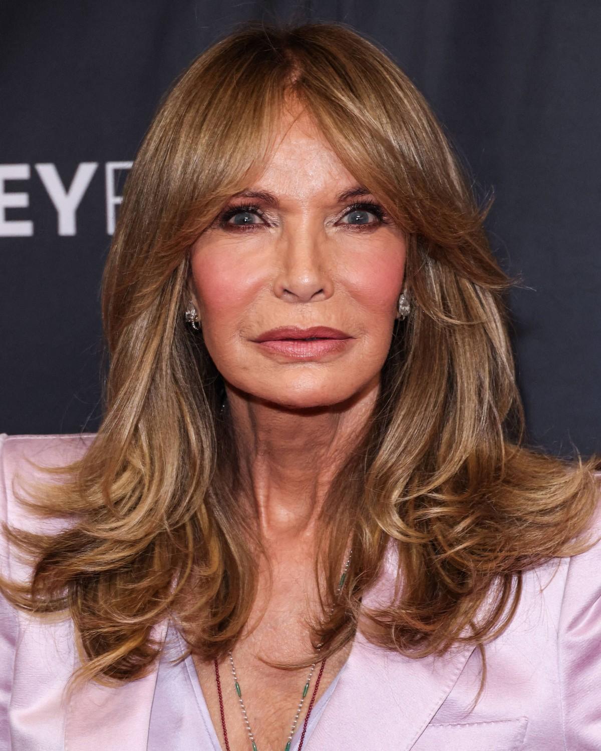 Dr. James Goggin believes Smith underwent multiple procedures, including a facelift and necklift, calling her appearance youthful.