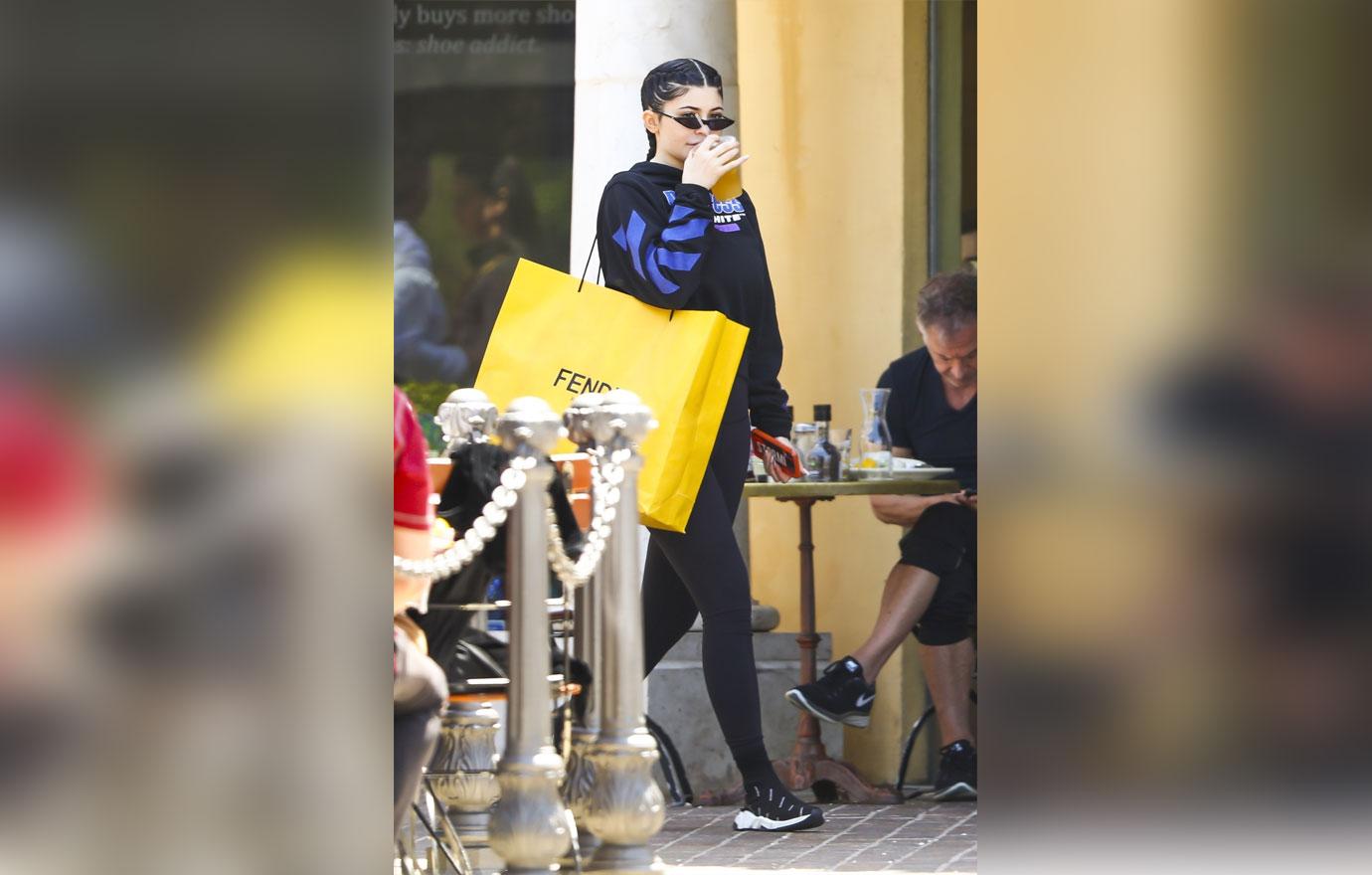 Kylie Jenner wears rumored engagement ring on jewelry shopping spree