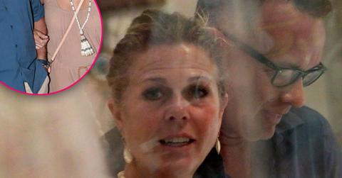 //tom hanks rita wilson updated slider