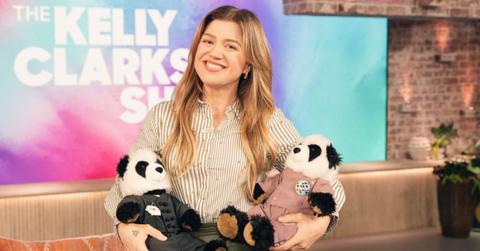 Photo of Kelly Clarkson