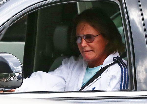 Bruce Jenner Regrets Uncomfortable Photos