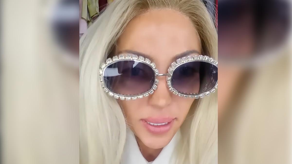 picture of Human Barbie Barbara Jankavski 