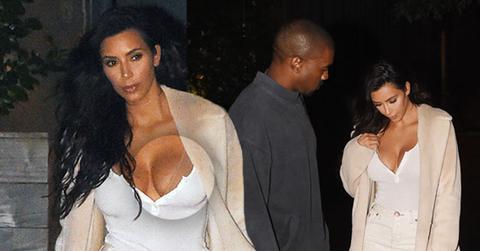 //kim kardashian wardrobe malfunction nude bra boobs pp
