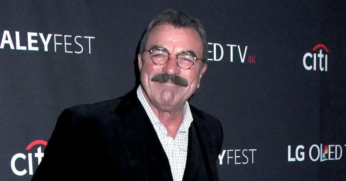 aging tom selleck begging pals for work