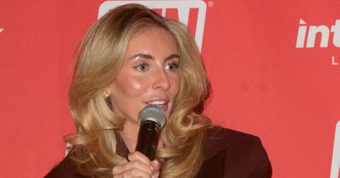 bonnie blue sparks disgust insisting dad is proud of her